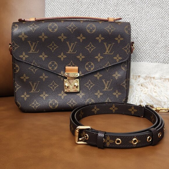 Authentic Louis Vuitton Pochette Metis - Picture 1 of 16